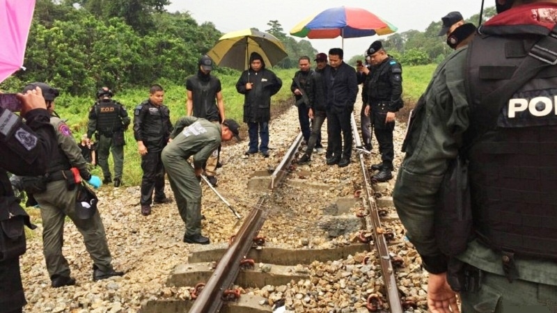 Southern train bombed, no one hurt Southern train bombed, no one hurt