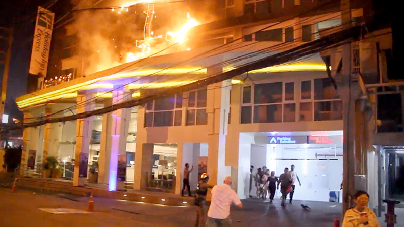 400 people evacuated from hotel blaze in Pattaya 400 people evacuated from hotel blaze in Pattaya