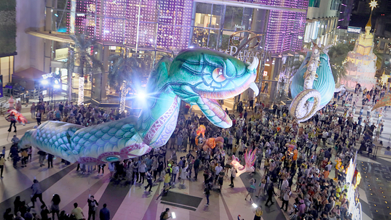 Siam Paragon brings French balloon show for its 14th anniversary Siam Paragon brings French balloon show for its 14th anniversary