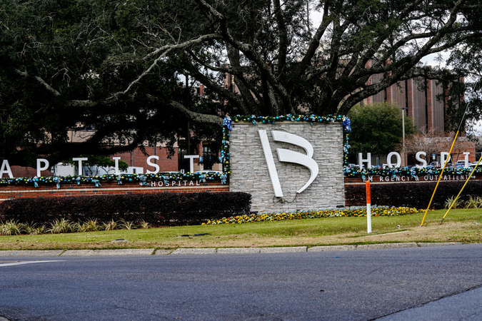 Investigation broadens in shooting at Naval Air Station in Pensacola Investigation broadens in shooting at Naval Air Station in Pensacola