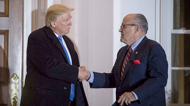 Giuliani carves influencer, shadow adviser roles Giuliani carves influencer, shadow adviser roles