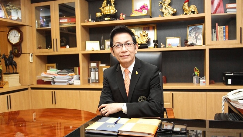 Lawyer's Association disagrees with EC move for Future Forward dissolution Lawyer's Association disagrees with EC move for Future Forward dissolution