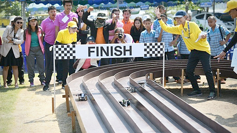 Solar-powered car race highlight of EGAT learning centre event Solar-powered car race highlight of EGAT learning centre event