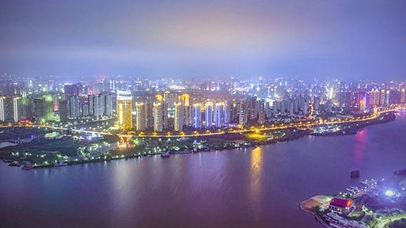 Defaults in one of China's richest provinces spook investors Defaults in one of China's richest provinces spook investors