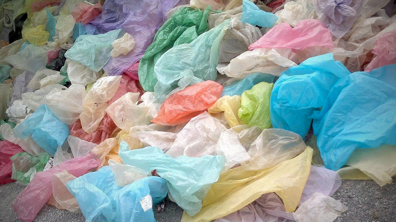 Thai retailers to stop giving plastic bags from Jan 1 Thai retailers to stop giving plastic bags from Jan 1