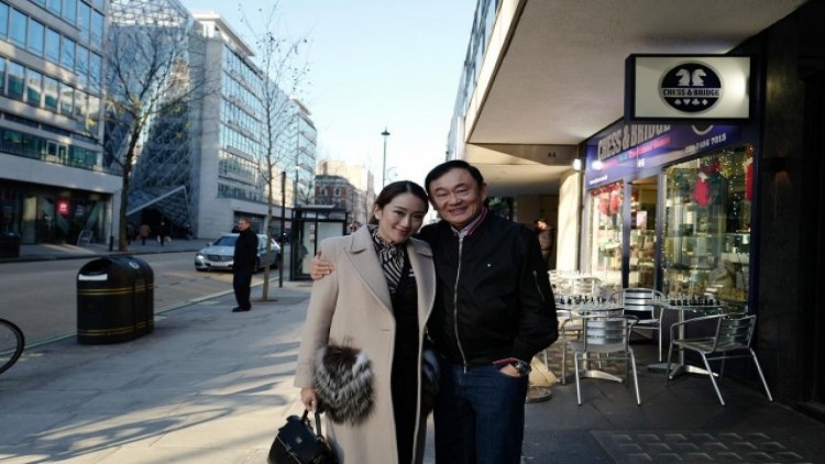 Thaksin reunites with daughter on New Year Eve Thaksin reunites with daughter on New Year Eve