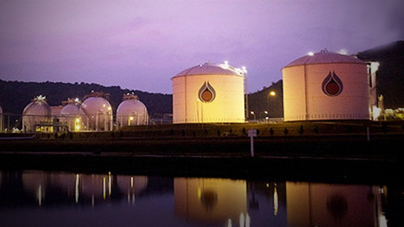 Minister reassures sufficent supply of fuels Minister reassures sufficent supply of fuels