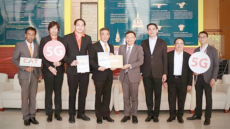 CAT, TOT pick up documents for 5G spectrum auction CAT, TOT pick up documents for 5G spectrum auction