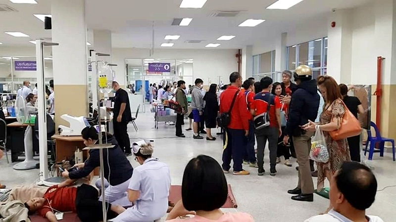 112 students at Chiang Mai scout camp hospitalised due to food poisoning 112 students at Chiang Mai scout camp hospitalised due to food poisoning
