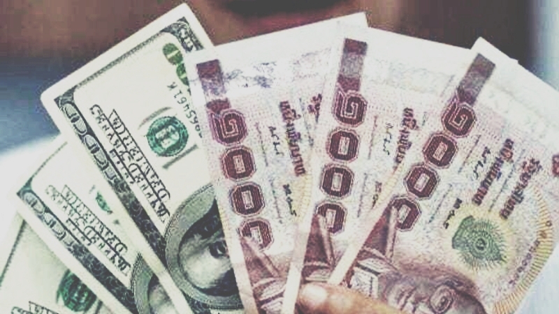 Baht weakens against dollar after tough talk by central bank Baht weakens against dollar after tough talk by central bank