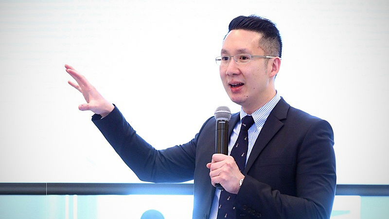 Tim Leelahaphan, Standard Chartered Bank (Thai) economist