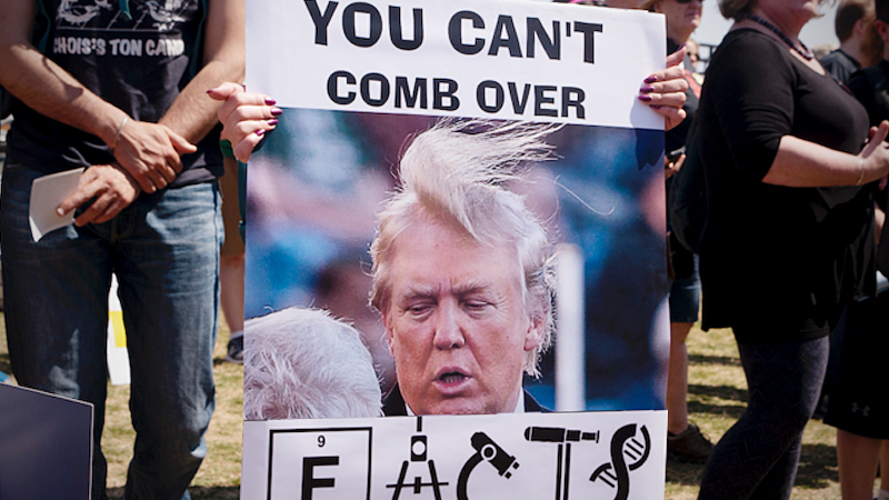 Activists, scientists and others rally on the Mall in 2018 at the March for Science. MUST CREDIT: Washington Post photo by Marvin Joseph.

