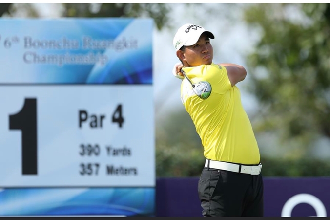 Pavit goes on birdie blitz to take slim lead Pavit goes on birdie blitz to take slim lead