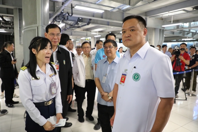 Anutin calls meeting of three ministries to work out measures on tackling coronavirus Anutin calls meeting of three ministries to work out measures on tackling coronavirus