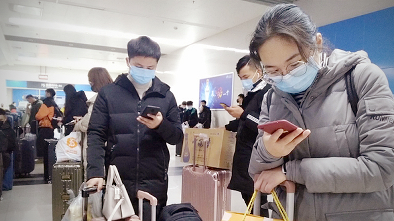 A virus, fires and protests: The perils confronting college study-abroad programs A virus, fires and protests: The perils confronting college study-abroad programs