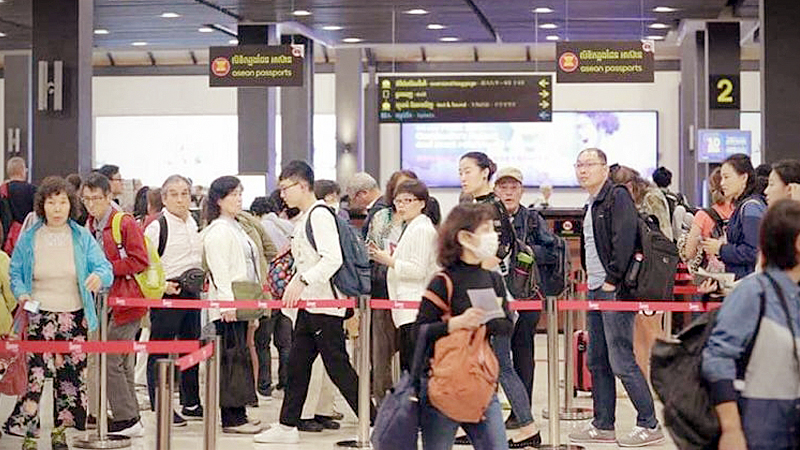 Cambodian aviation authorities on Monday announced that all flights between the Kingdom and Wuhan city have been cancelled. hun sen facebook page