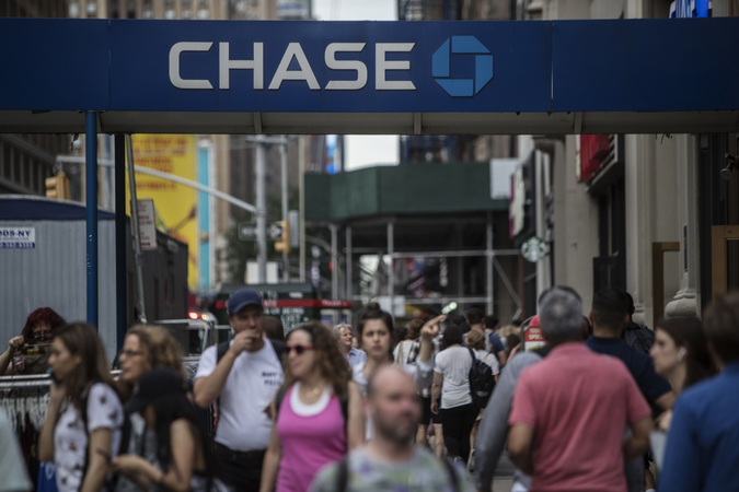 JPMorgan to slash hundreds of jobs across its consumer unit JPMorgan to slash hundreds of jobs across its consumer unit