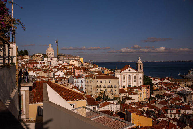 Portugal looks to cut 'golden visa' incentives for foreign property buyers Portugal looks to cut 'golden visa' incentives for foreign property buyers