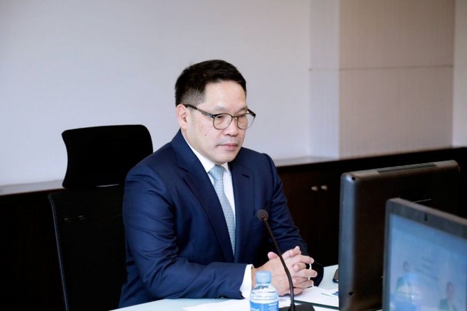 Uttama to seek Cabinet okay on reducing aircraft fuel tax Uttama to seek Cabinet okay on reducing aircraft fuel tax