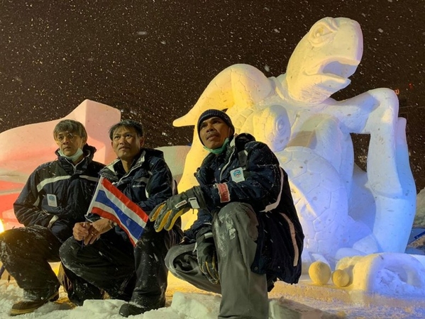 ‘Save the sea’ message wins Thais a third snow-sculpture triumph ‘Save the sea’ message wins Thais a third snow-sculpture triumph