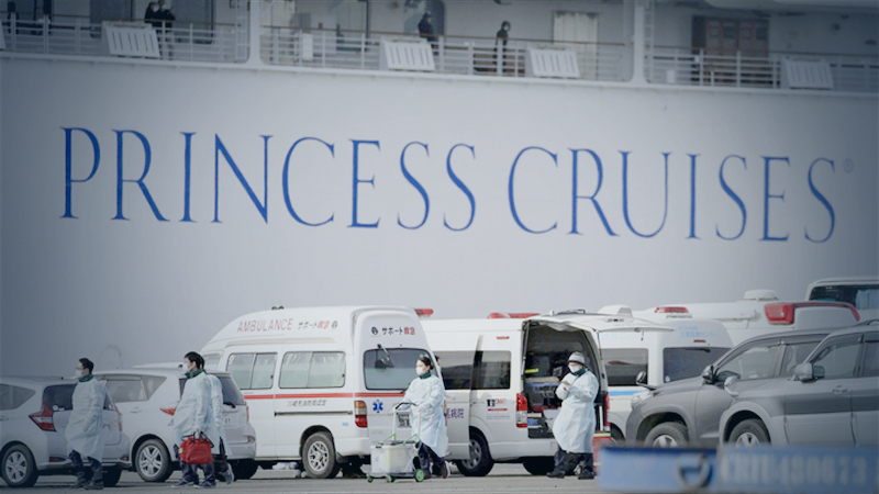 Fear spreads among quarantined ship’s crew Fear spreads among quarantined ship’s crew