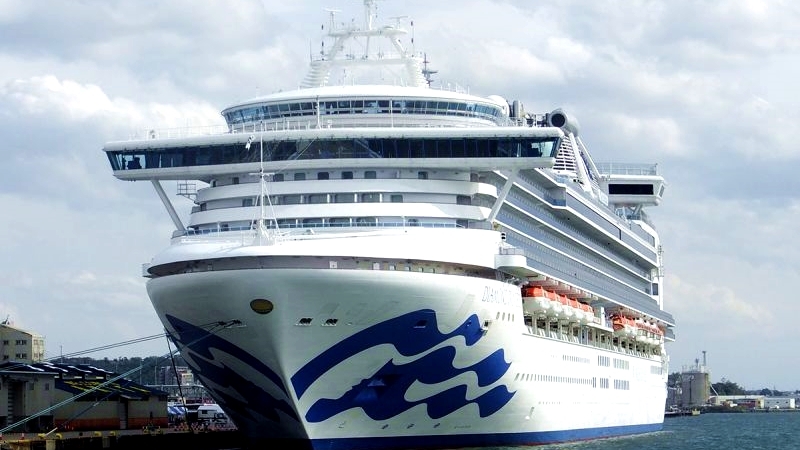 As U.S. plans evacuations for American travelers on cruise ship in Japan, a passenger from another ship turns up with coronavirus As U.S. plans evacuations for American travelers on cruise ship in Japan, a passenger from another ship turns up with coronavirus