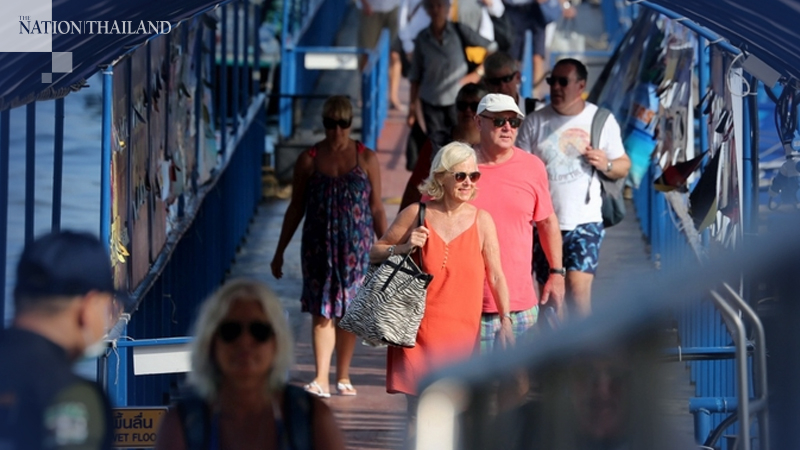 Foreign arrivals up by 2.5% in January, says Tourism Ministry Foreign arrivals up by 2.5% in January, says Tourism Ministry