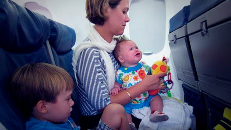 Petition asks Delta, United and American airlines to seat families together without extra fees Petition asks Delta, United and American airlines to seat families together without extra fees
