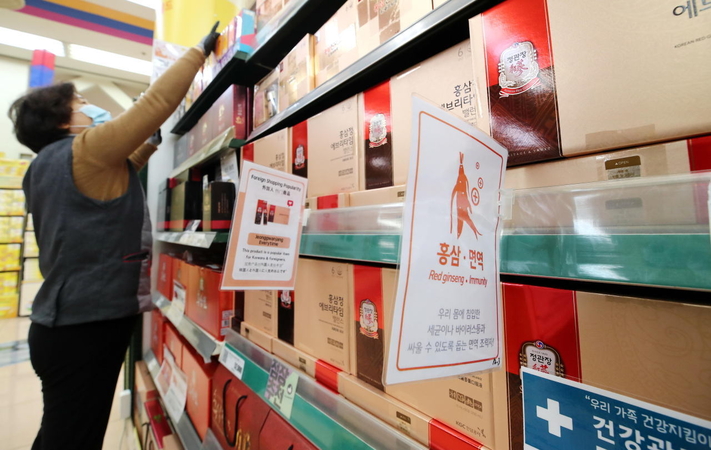 ‘Health functional foods’ see boom in wake of virus outbreak ‘Health functional foods’ see boom in wake of virus outbreak