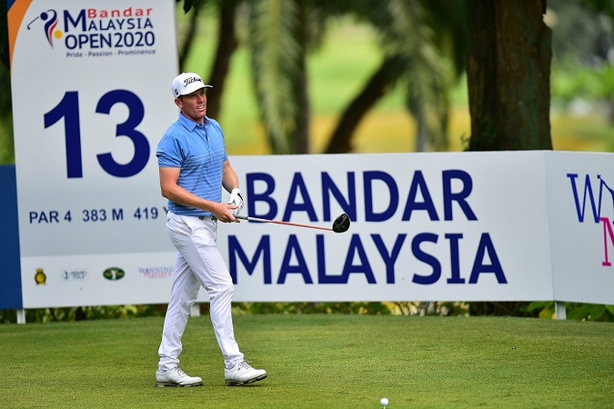Flawless Dodt extends lead Flawless Dodt extends lead