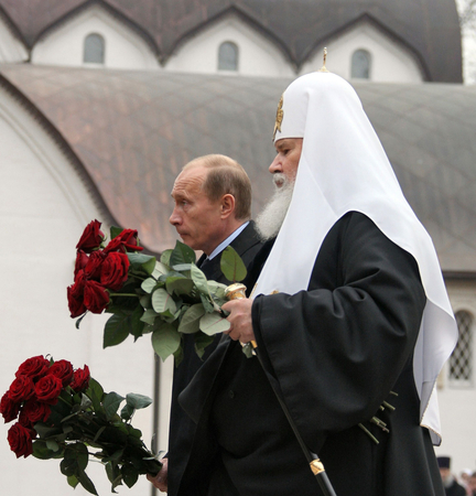 Russia's ruling party proposes path for Putin to stay in power past 2024 Russia's ruling party proposes path for Putin to stay in power past 2024