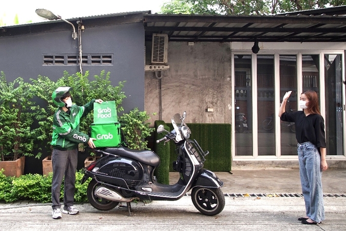 GrabFood commences ‘contactless delivery’ GrabFood commences ‘contactless delivery’