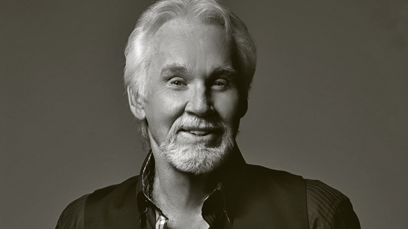 Kenny Rogers, pop-country singer of 'The Gambler' who dominated 1970s music charts, dies at 81 Kenny Rogers, pop-country singer of 'The Gambler' who dominated 1970s music charts, dies at 81