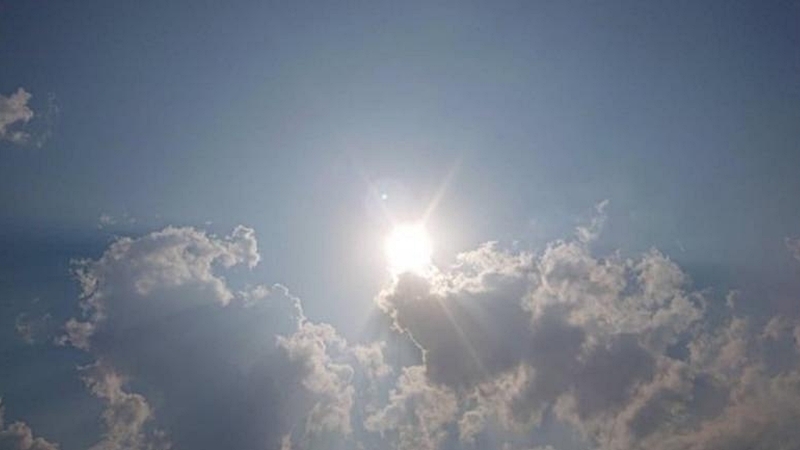Hot day and summer storms forecast for upper Thailand Hot day and summer storms forecast for upper Thailand