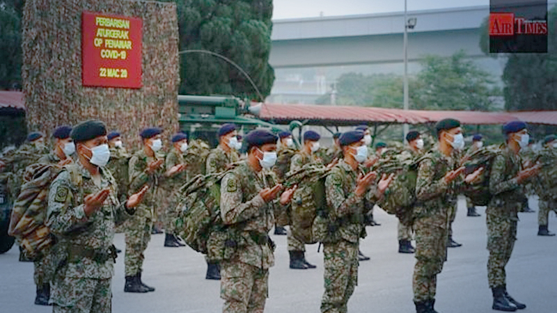Soldiers on the streets in Ops Penawar, stay home! Soldiers on the streets in Ops Penawar, stay home!
