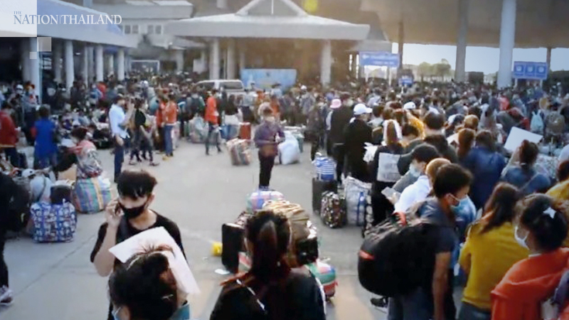 Over 5,000 Laotians returning home after Bangkok shuts some businesses Over 5,000 Laotians returning home after Bangkok shuts some businesses