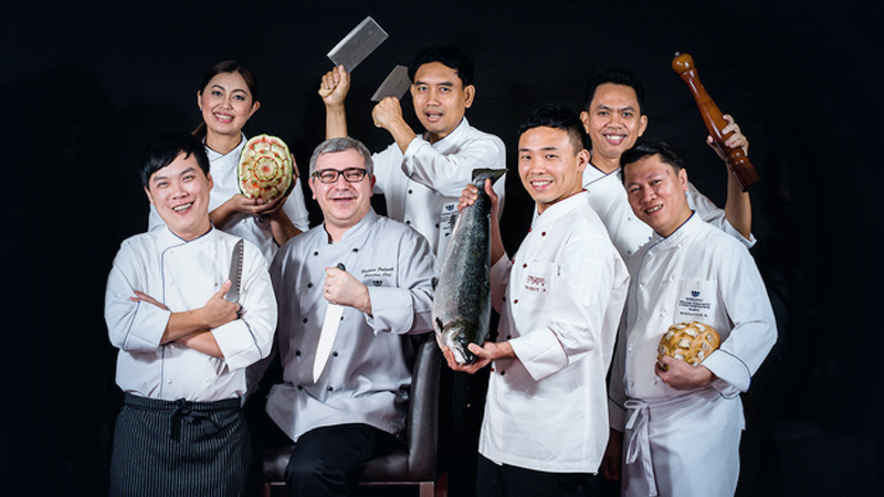 Hotel launches 5-star dinning service in the privacy of your home Hotel launches 5-star dinning service in the privacy of your home