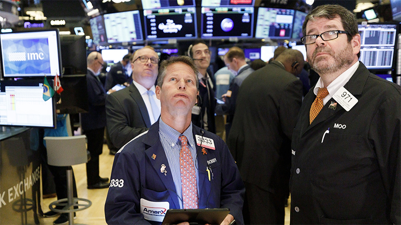 Wall Street falls despite latest Fed action to shore up economy Wall Street falls despite latest Fed action to shore up economy