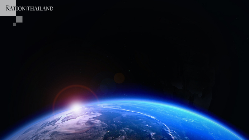 Unusually large and deep ozone hole forms over the North Pole Unusually large and deep ozone hole forms over the North Pole