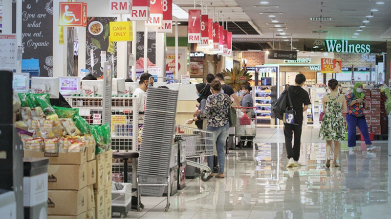 Malaysia Travel Limited To 10km To Buy Necessities