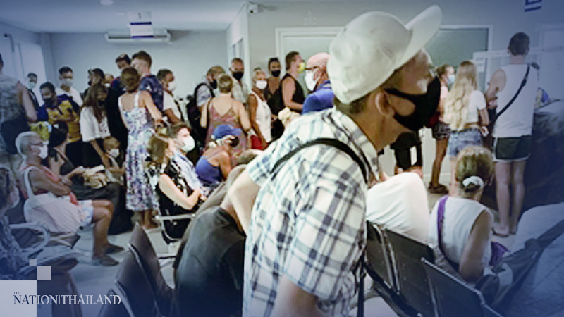 Tourist complains about crowded visa office, shoddy treatment by Thailand Tourist complains about crowded visa office, shoddy treatment by Thailand