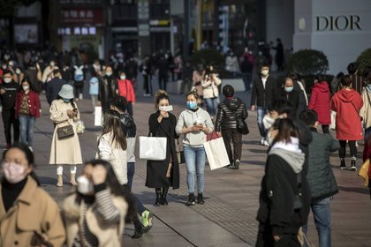 File photo of Chinese shoppers by Syndication Washington Post, Bloomberg