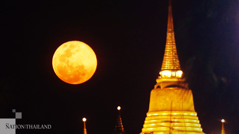 Dazzle of Super Moon Dazzle of Super Moon