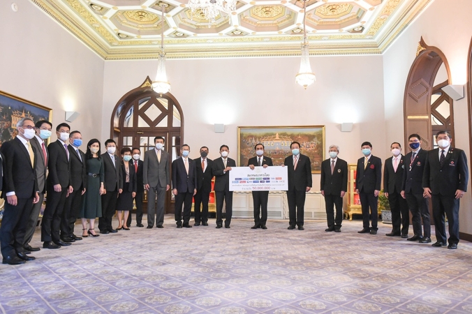 Thai Bankers’ Association donates Bt50 million to help tackle contagion Thai Bankers’ Association donates Bt50 million to help tackle contagion