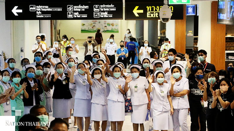 Songkhla sends medical team to help Phuket battle contagion Songkhla sends medical team to help Phuket battle contagion