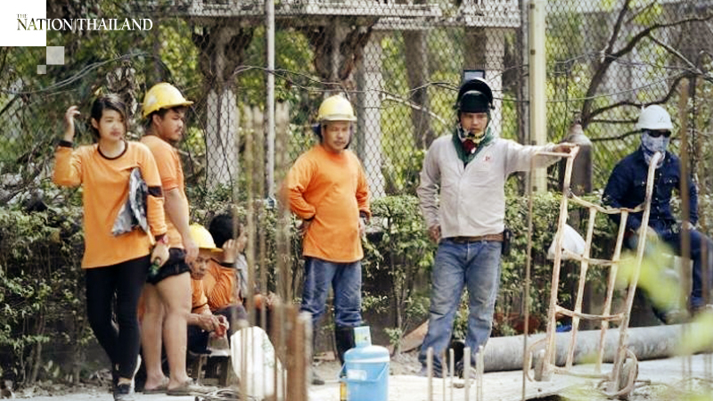Migrant workers allowed extension of stay until Nov 30 Migrant workers allowed extension of stay until Nov 30