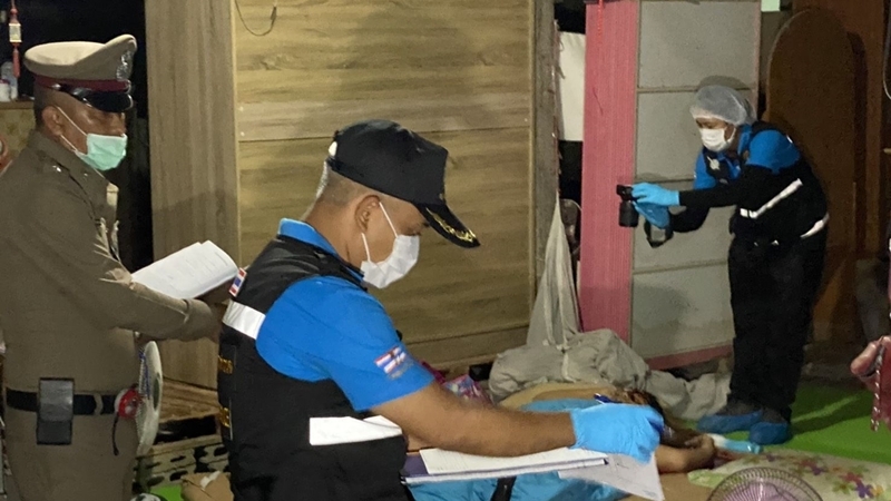 Man shoots wife in head after she refused him liquor money Man shoots wife in head after she refused him liquor money