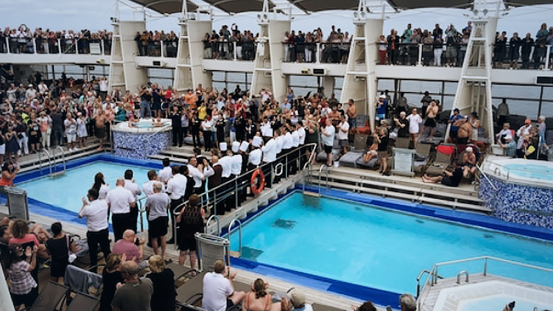 Pandemic at sea: Experts say cruise industry's decisions contributed to toll Pandemic at sea: Experts say cruise industry's decisions contributed to toll