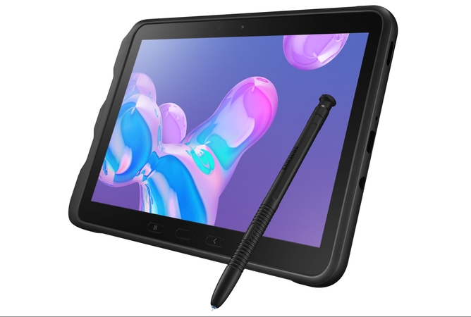 Two new devices from Samsung are the perfect companions for frontline workers Two new devices from Samsung are the perfect companions for frontline workers