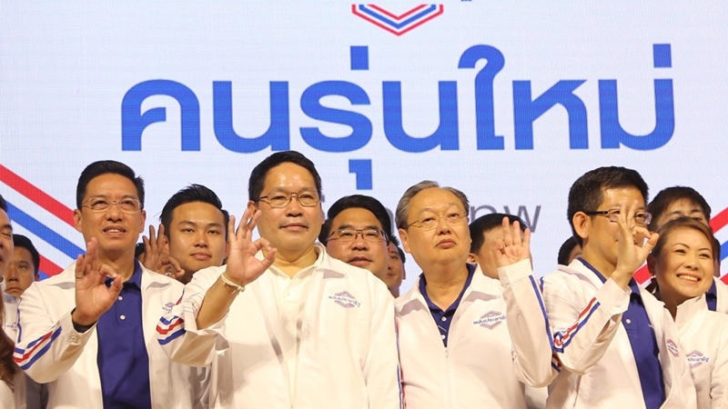 Somkid dismisses rumours of Uttama being removed as party leader Somkid dismisses rumours of Uttama being removed as party leader